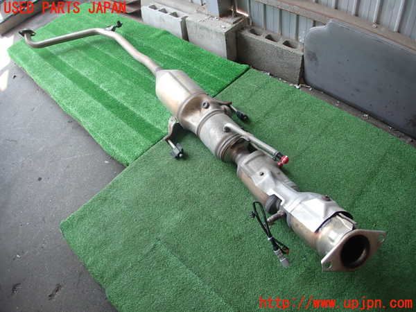 2UPJ-29482651]プリウス(ZVW30)センターパイプ1 中古_m0001.jpg
