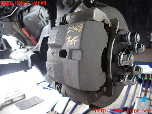 2UPJ-29484085]プリウス(ZVW30)左フロントキャリパー 中古_m0001.jpg