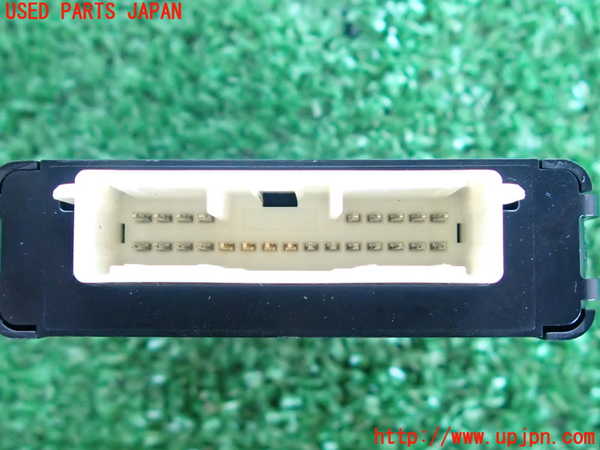 2UPJ-29486146]プリウス(ZVW30)コンピューター1 (89960-47110) 中古_m0004.jpg