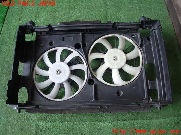 2UPJ-29486836]プリウス(ZVW30)電動ファン1 中古_m0002.jpg