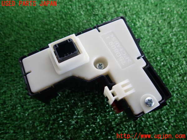 2UPJ-29486290]プリウス(ZVW30)ハザードスイッチ 中古_m0002.jpg