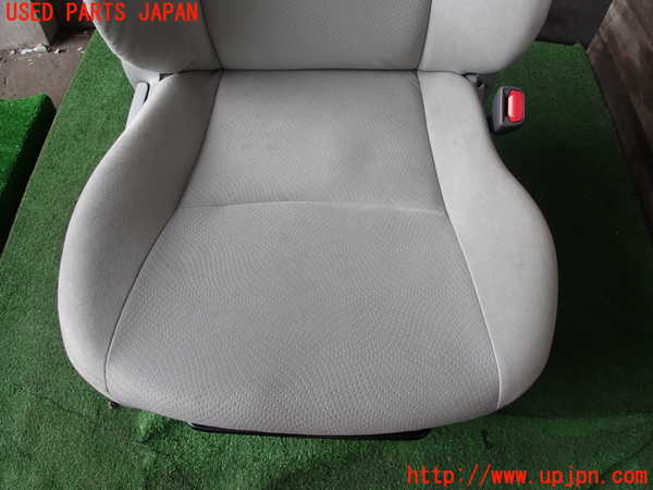 2UPJ-29487035]プリウス(ZVW30)運転席シート 中古_m0003.jpg