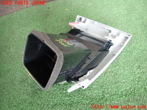 2UPJ-29487528]プリウス(ZVW30)エアコン吹き出し口3 (左) 中古_m0002.jpg