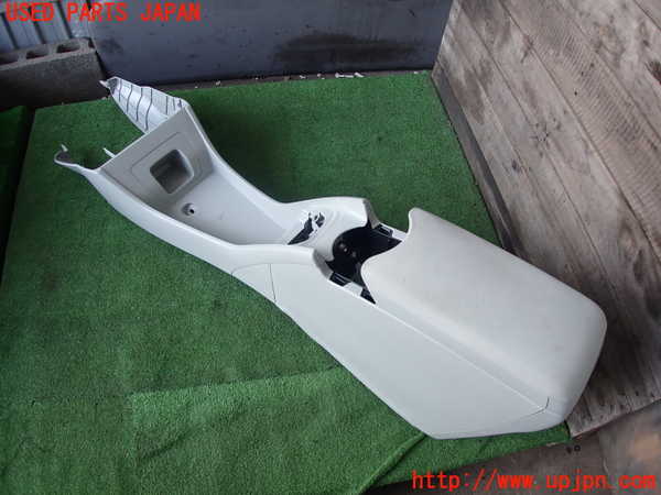 2UPJ-29487540]プリウス(ZVW30)センターコンソール 中古_m0002.jpg