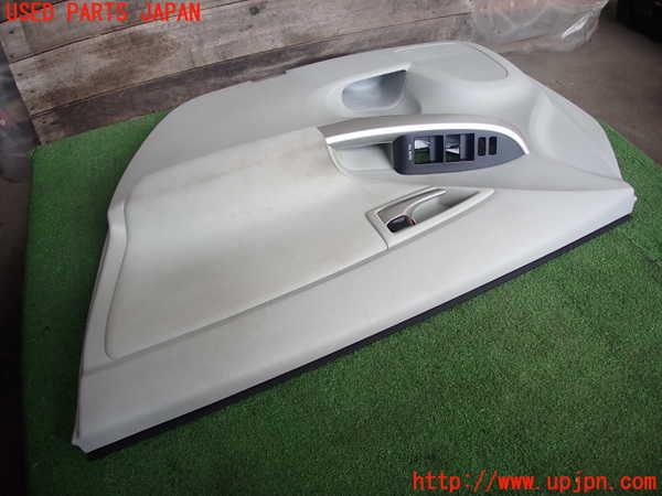 2UPJ-29481234]プリウス(ZVW30)右前ドア内張り 中古_m0003.jpg