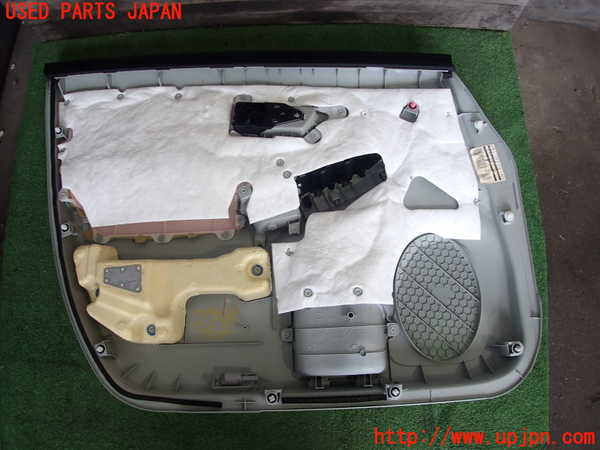 2UPJ-29481234]プリウス(ZVW30)右前ドア内張り 中古_m0004.jpg