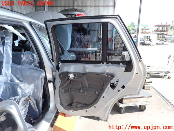 2UPJ-29491290]BMW X1(VL18)(E84系)右後ドア 中古(43R-00048 M188)_m0002.jpg