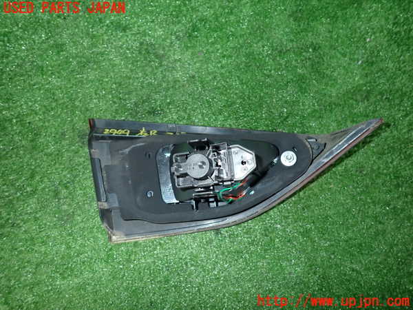 2UPJ-29491550]BMW X1(VL18)(E84系)右リアフィニッシャー 中古_m0003.jpg