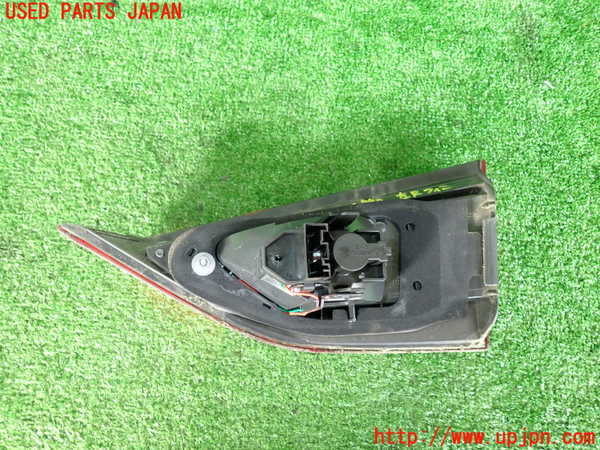 2UPJ-29491552]BMW X1(VL18)(E84系)左リアフィニッシャー 中古_m0003.jpg