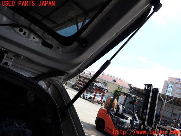 2UPJ-29491584]BMW X1(VL18)(E84系)リアゲートダンパー 中古_m0001.jpg