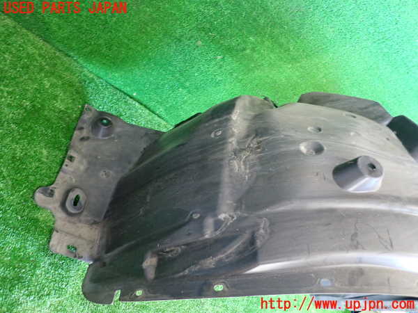 2UPJ-29491090]BMW X1(VL18)(E84系)右前フェンダーライナー 中古_m0004.jpg