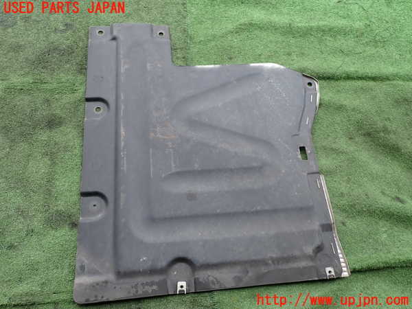 2UPJ-29491721]BMW X1(VL18)(E84系)アンダーカバー1 中古_m0003.jpg