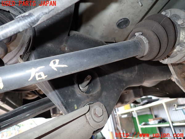 2UPJ-29494020]BMW X1(VL18)(E84系)右リアドライブシャフト 中古_m0003.jpg