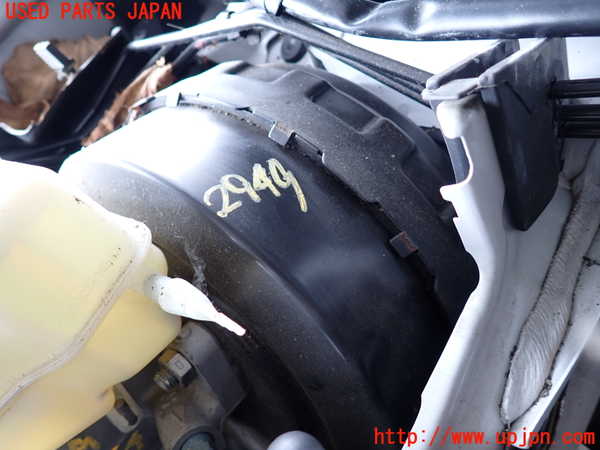 2UPJ-29494055]BMW X1(VL18)(E84系)ブレーキマスターバック 中古_m0001.jpg