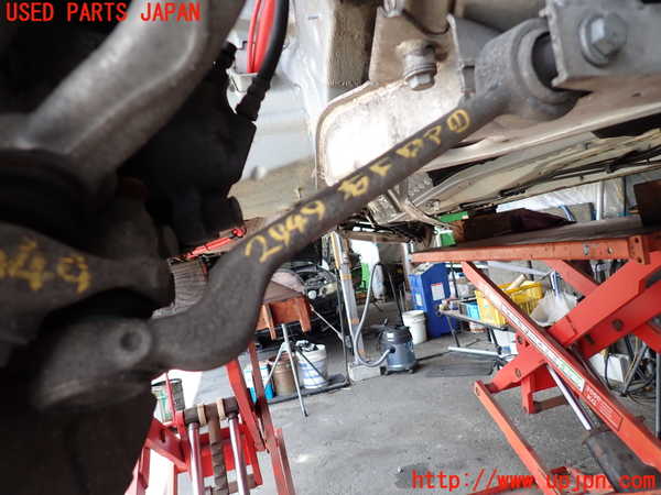 2UPJ-29495176]BMW X1(VL18)(E84系)右フロントロアアーム1 中古_m0001.jpg
