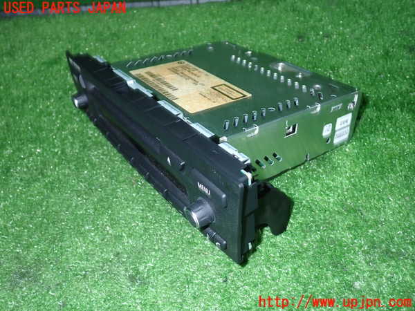 2UPJ-29496480]BMW X1(VL18)(E84系)CDプレーヤー 中古_m0002.jpg