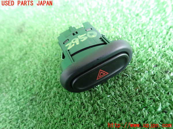 2UPJ-29506290]BMW ミニ(MINI)クーパーS(XS20)(F55)ハザードスイッチ 中古_m0001.jpg