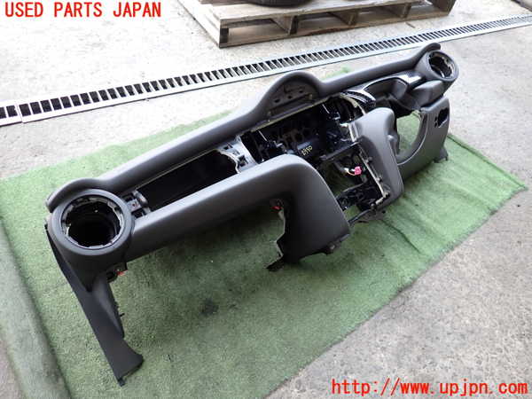 2UPJ-29507505]BMW ミニ(MINI)クーパーS(XS20)(F55)ダッシュボード 中古_m0002.jpg