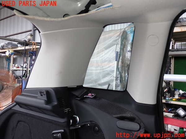 2UPJ-29507680]BMW ミニ(MINI)クーパーS(XS20)(F55)左リアピラートリム 中古_m0002.jpg