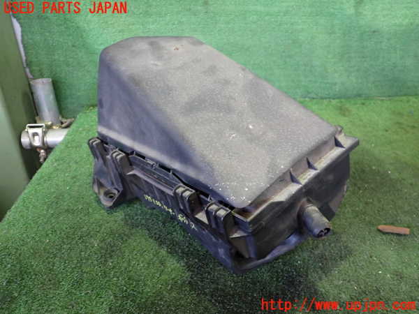 2UPJ-29512560]アウディ・TT ロードスター(8NAPXF)エアクリーナーボックス 中古_m0001.jpg