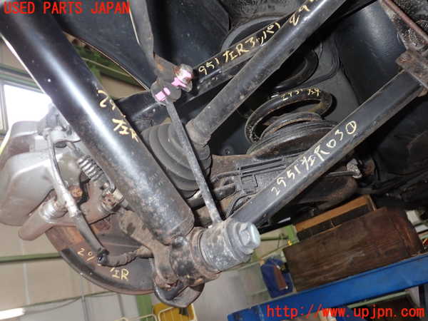 2UPJ-29514305]アウディ・TT ロードスター(8NAPXF)左リアナックルハブ 中古_m0001.jpg