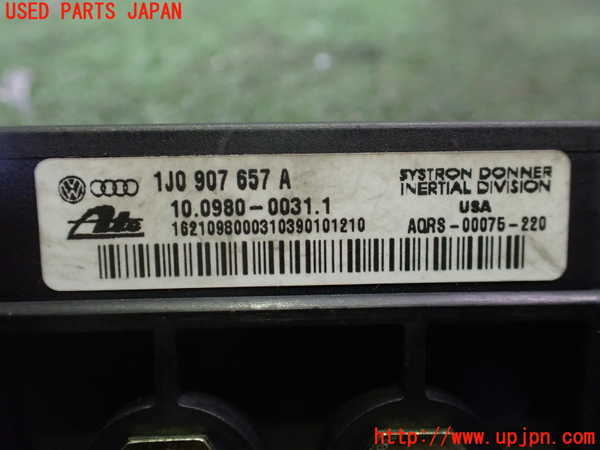 2UPJ-29516147]アウディ・TT ロードスター(8NAPXF)コンピューター2 中古_m0003.jpg