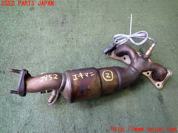 2UPJ-29522042]BMW Z4(LM25)エキマニ2 (触媒 マニバーター) 中古 (E89)_m0001.jpg