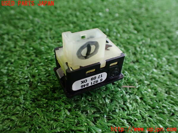 2UPJ-29526306]BMW Z4(LM25)スイッチ1 (トランク) 中古 (E89)_m0002.jpg