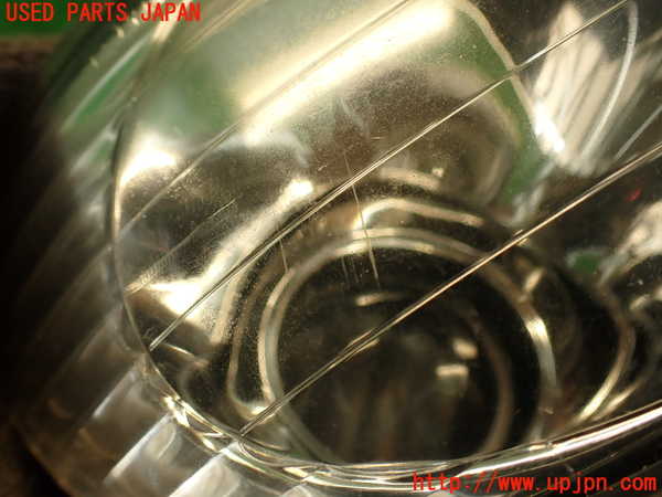 2UPJ-29531180]アルテッツァ(GXE10)右フォグ 中古_m0002.jpg