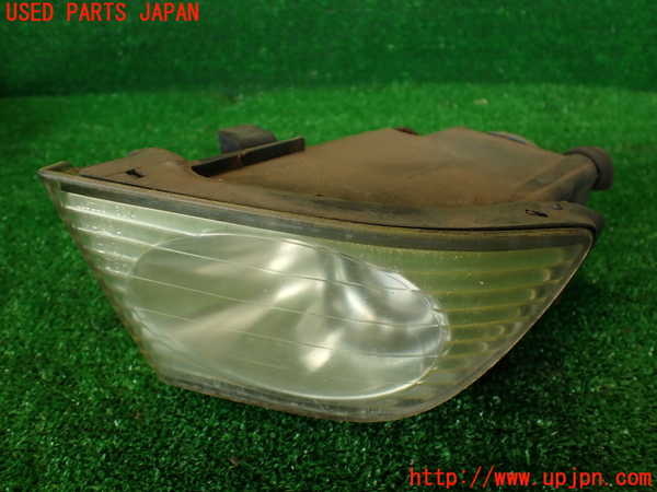 2UPJ-29531182]アルテッツァ(GXE10)左フォグ 中古_m0001.jpg