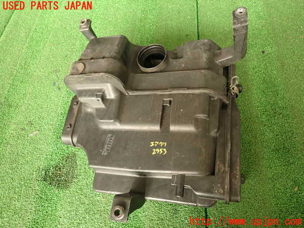 2UPJ-29532560]アルテッツァ(GXE10)エアクリーナーボックス 中古_m0003.jpg