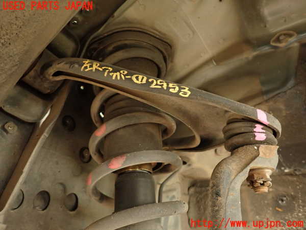 2UPJ-29535136]アルテッツァ(GXE10)左フロントアッパーアーム1 中古_m0001.jpg