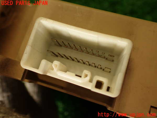 2UPJ-29536146]アルテッツァ(GXE10)コンピューター1 (89221-53080) 中古_m0003.jpg