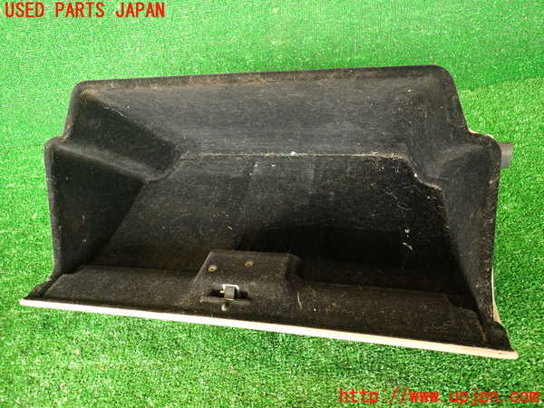 2UPJ-29537516]アルテッツァ(GXE10)グローブボックス1 中古_m0004.jpg