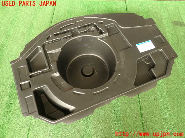 2UPJ-29537772]アルテッツァ(GXE10)ラゲッジトレイ2 中古_m0001.jpg
