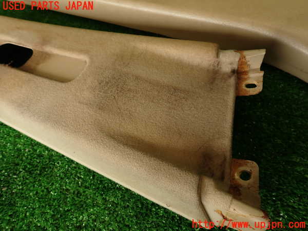 2UPJ-29537665]アルテッツァ(GXE10)右センターピラートリム 中古_m0002.jpg