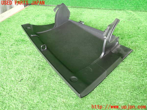 2UPJ-29547516]BMW ミニ(MINI)ジョンクーパーワークス(JCW)(MFJCW)グローブボックス1 中古 (R56)_m0002.jpg