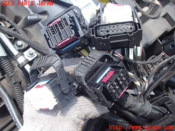 2UPJ-29552010]BMW ミニ(MINI)ワン(XU15M)エンジン B38A15A 中古_m0003.jpg