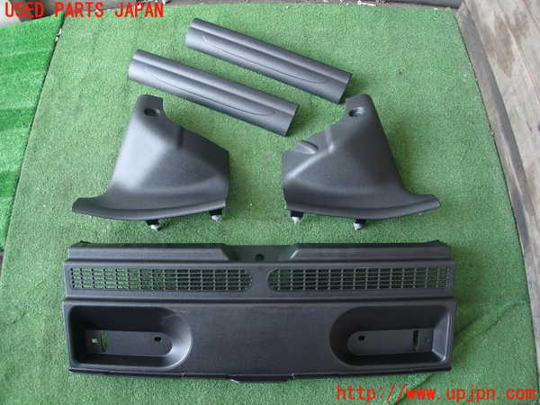2UPJ-29557740]BMW ミニ(MINI)ワン(XU15M)スカッフプレート 中古_m0001.jpg