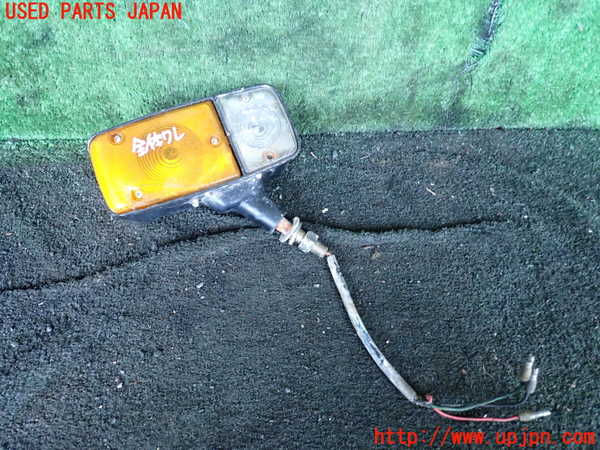 5UPJ-29561150]三菱ジープ(J37)右コーナーランプ 中古_m0001.jpg
