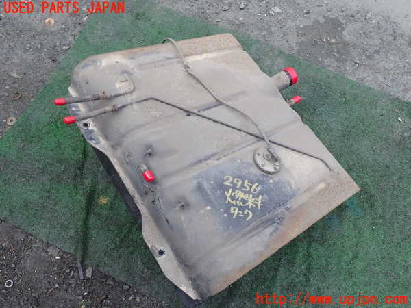 5UPJ-29562500]三菱ジープ(J37)燃料タンク ジャンク部品取り_m0001.jpg