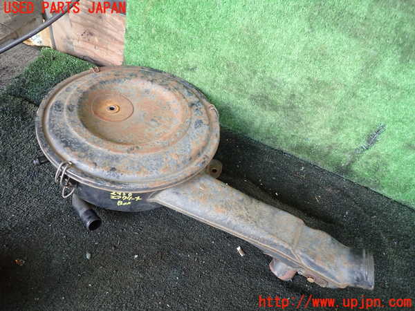 1UPJ-29562560]三菱ジープ(J37)エアクリーナーボックス 中古_m0001.jpg
