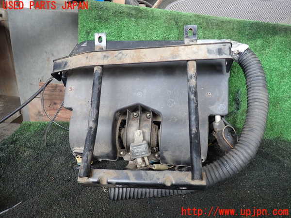 5UPJ-29566081]三菱ジープ(J37)エバポレーター1 中古_m0004.jpg