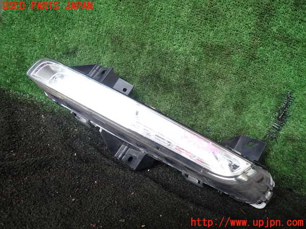 1UPJ-29571152]ポルシェ・パナメーラ 4(970CWA)左コーナーランプ 中古_m0001.jpg