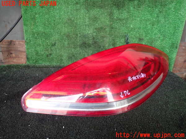 1UPJ-29571530]ポルシェ・パナメーラ 4(970CWA)右テールランプ 【ジャンク】_m0001.jpg