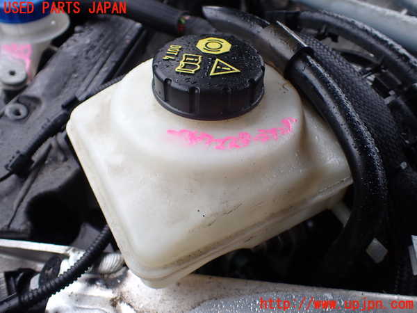 1UPJ-29574050]ポルシェ・パナメーラ 4(970CWA)ブレーキマスターシリンダー 中古_m0001.jpg