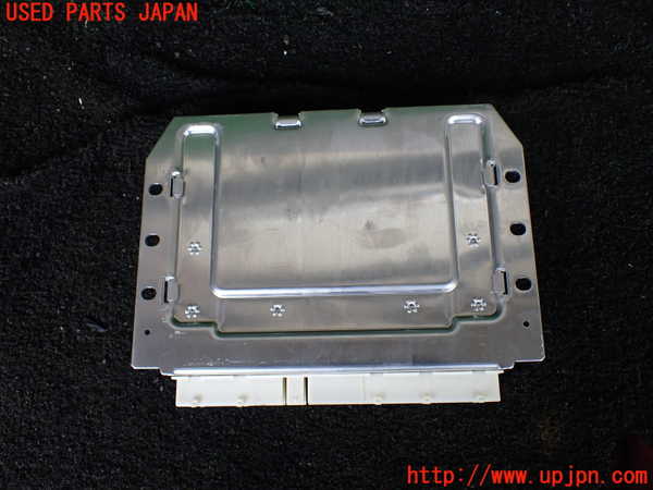 1UPJ-29576120]ポルシェ・パナメーラ 4(970CWA)サスペンションコンピューター 中古_m0003.jpg