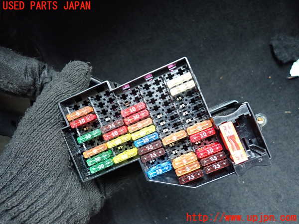 1UPJ-29576742]ポルシェ・パナメーラ 4(970CWA)ヒューズボックス2 中古_m0001.jpg