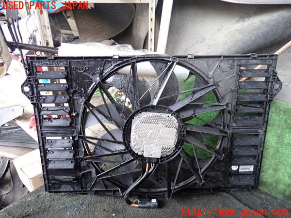1UPJ-29576836]ポルシェ・パナメーラ 4(970CWA)電動ファン1 中古_m0002.jpg