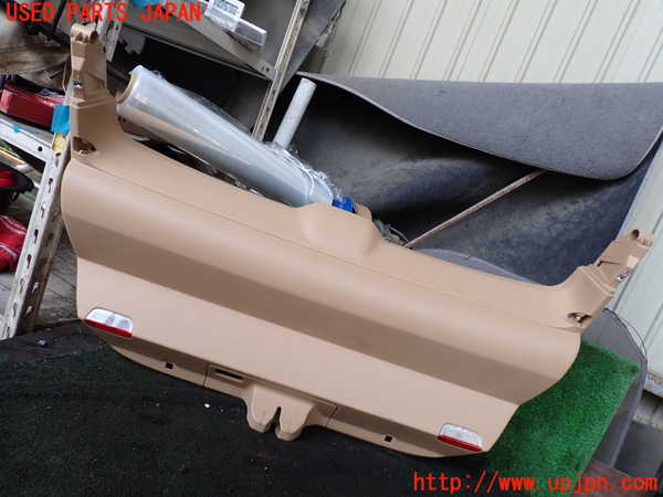 1UPJ-29571578]ポルシェ・パナメーラ 4(970CWA)バックドア内張り 中古_m0001.jpg